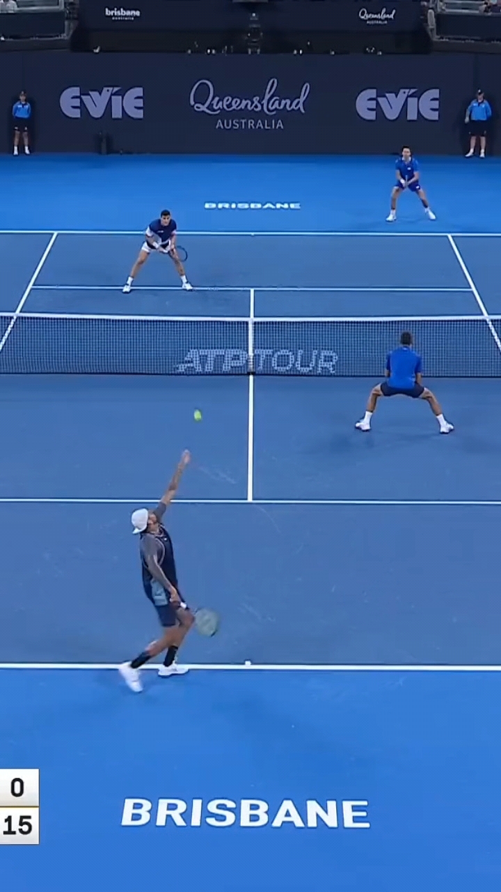 德国网球队翻盘澳大利亚网球队,克耶高斯绝境逆转 德国网球队翻盘澳大利亚网球队,克耶高斯绝境逆转