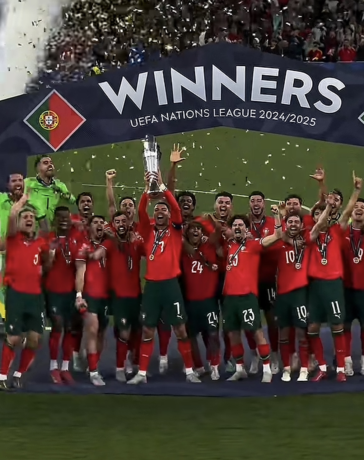 包含焦点大战:亚洲杯上演巅峰碰撞的词条 包含焦点大战:亚洲杯上演巅峰碰撞的词条