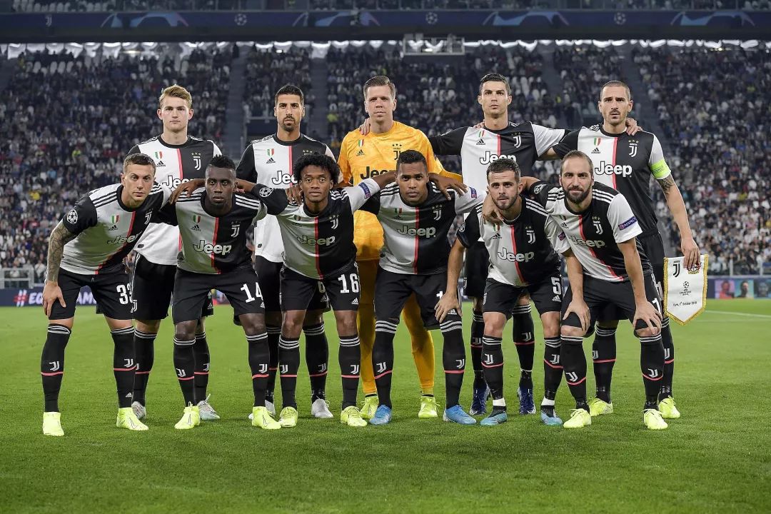 尤文横扫中国，莱万带队取胜