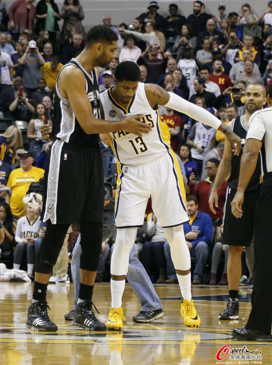 山东队横扫马刺,乔治统治全场 山东队横扫马刺,乔治统治全场