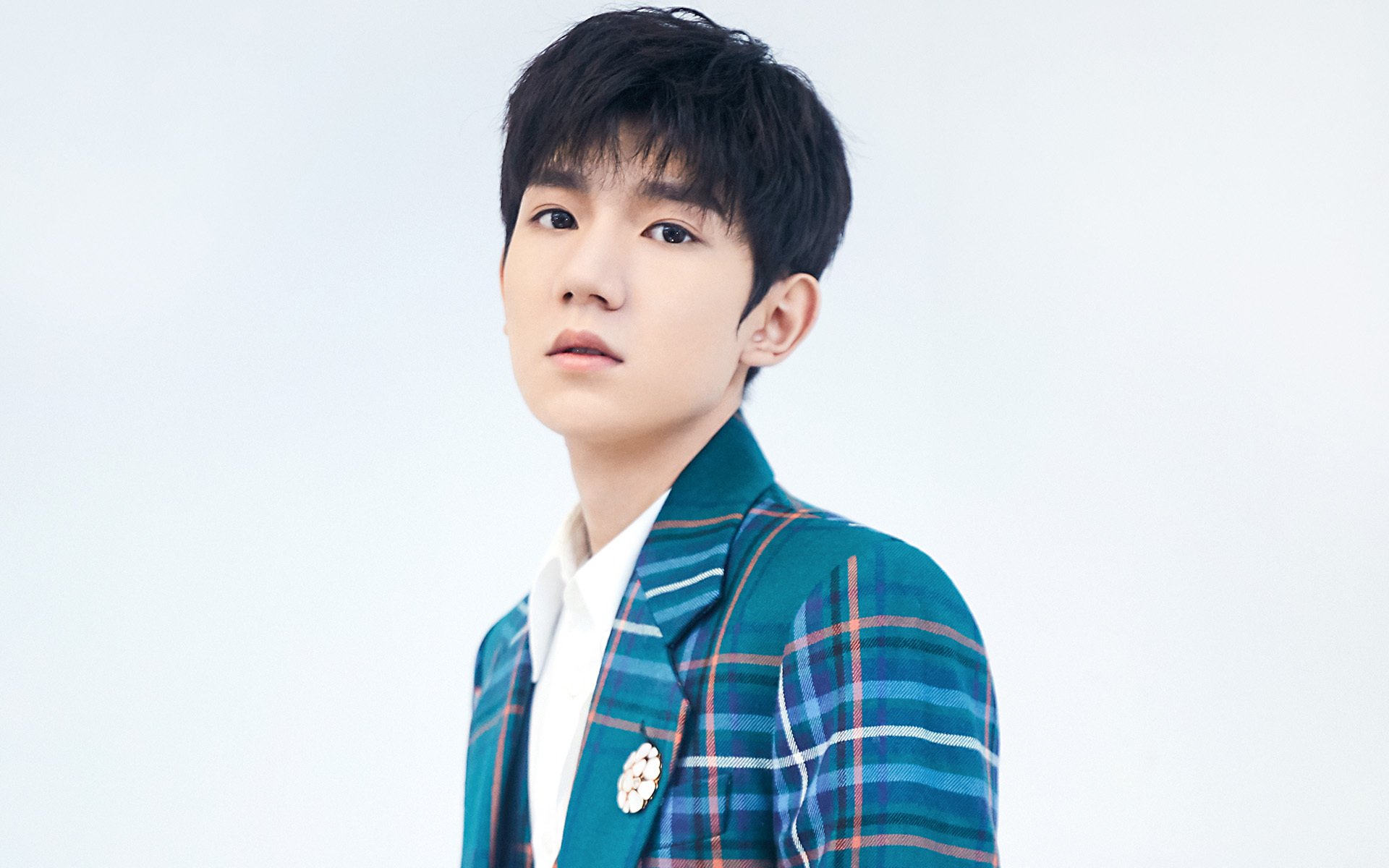 猛龙苏醒的巨人,碾压式胜利背后,克莱-汤普森投出的是一记无声惊雷